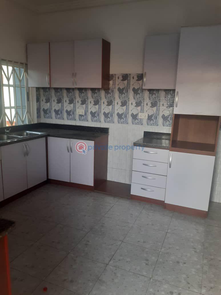3 bedroom Apartment For Rent Tantra Hill Achimota Ga West Municipal Accra - 10