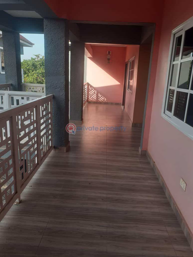 3 bedroom Apartment For Rent Tantra Hill Achimota Ga West Municipal Accra - 2