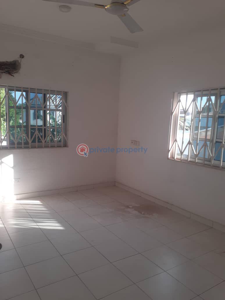 3 bedroom Apartment For Rent Tantra Hill Achimota Ga West Municipal Accra - 9