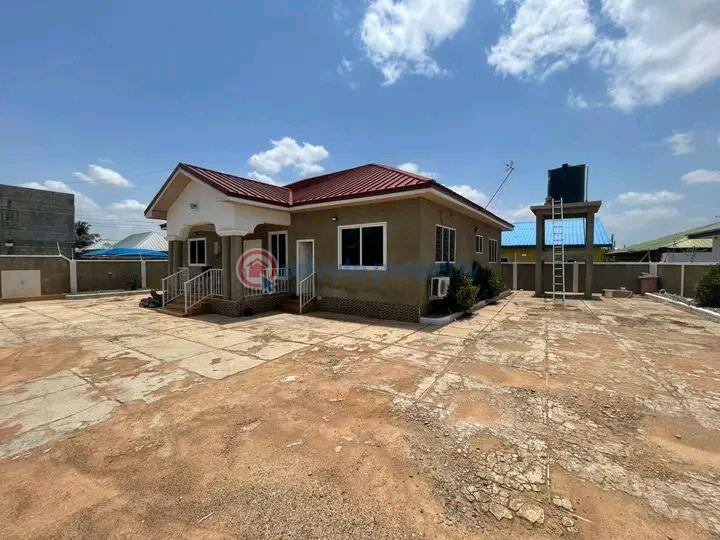 3 bedroom House For Rent Ashaley Botwe Adenta Municipal Accra - 0
