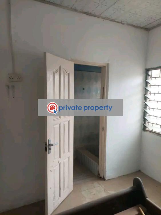 3 bedroom Terraced Bungalow For Sale Achimota Accra - 5