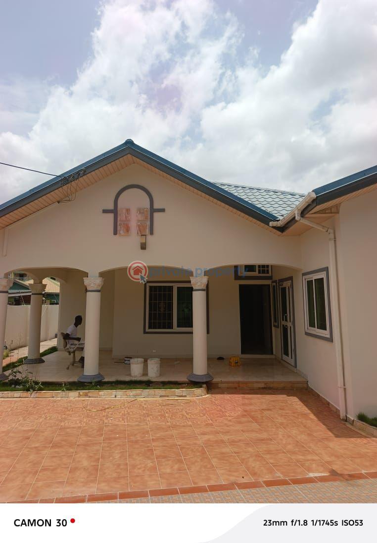 4 bedroom House For Rent Upsa East Legon Accra - 1