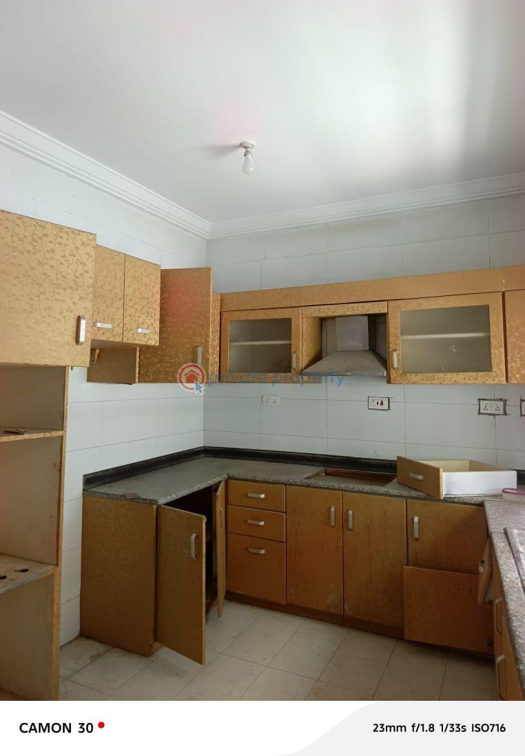 4 bedroom House For Rent Upsa East Legon Accra - 2