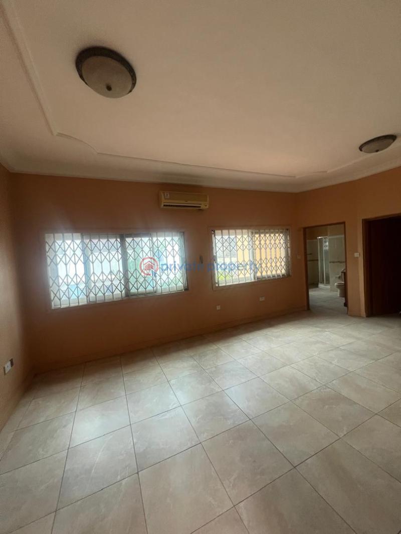 8 bedroom House For Rent East Legon Accra - 9