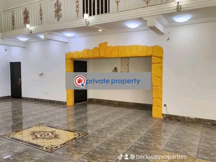 6 bedroom House For Sale &nbsp;ashieyie Adenta Municipal Accra - 6