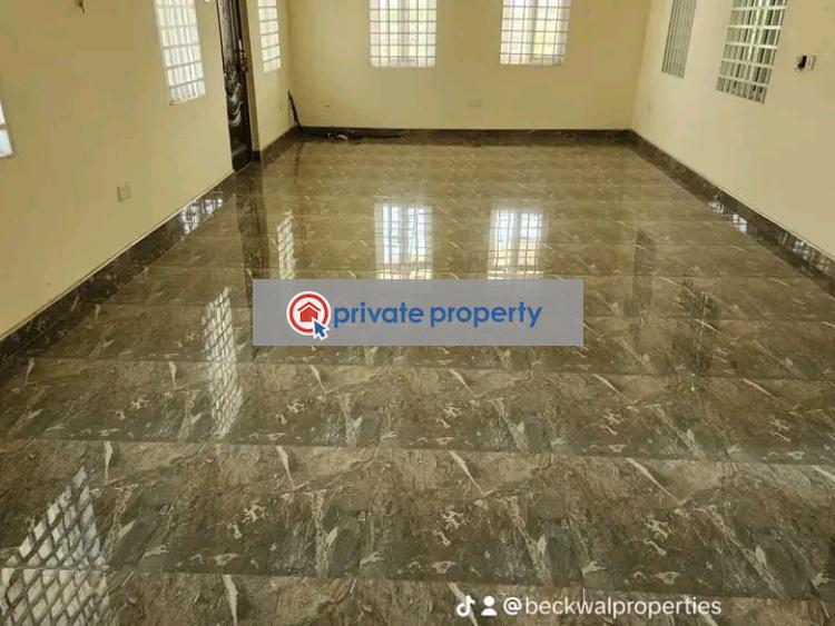 6 bedroom House For Sale &nbsp;ashieyie Adenta Municipal Accra - 9