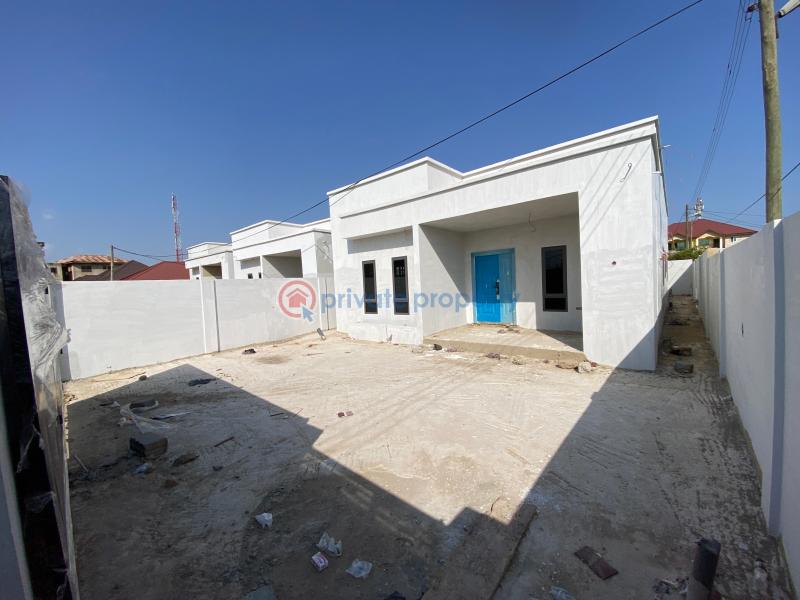 3 bedroom Detached Bungalow For Sale Spintex Accra - 3