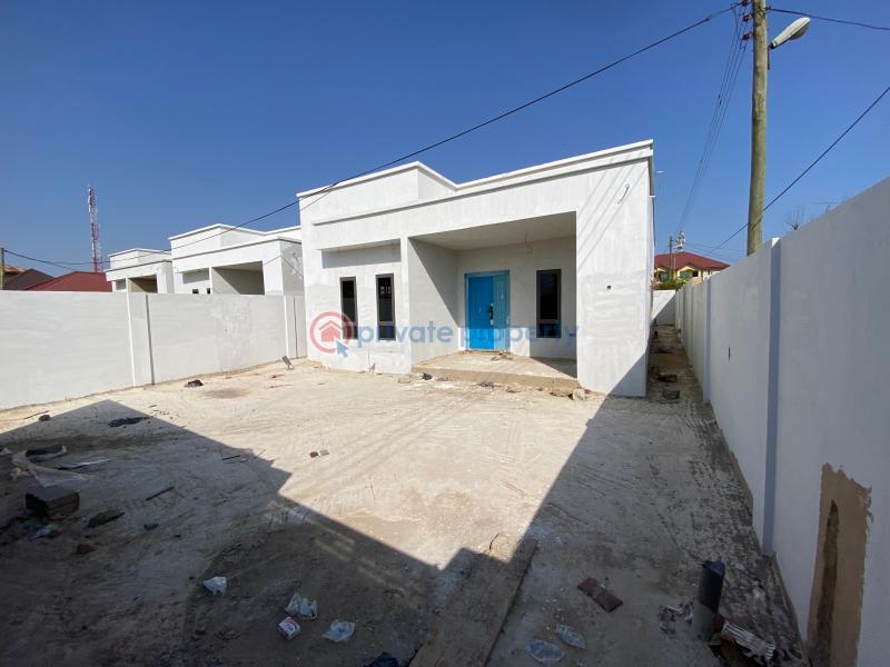 3 bedroom Detached Bungalow For Sale Spintex Accra - 4