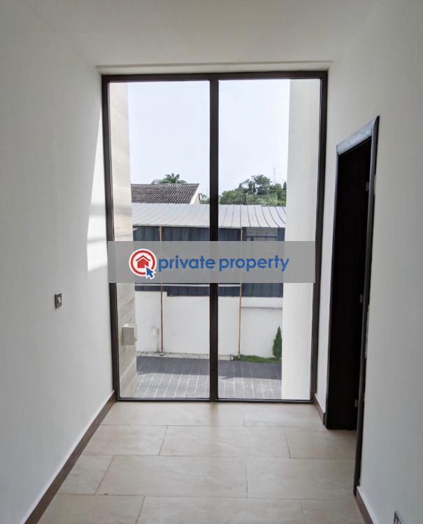 3 bedroom Detached Duplex For Sale &nbsp;dzorwulu West Airport Airport Residential Area Accra - 17