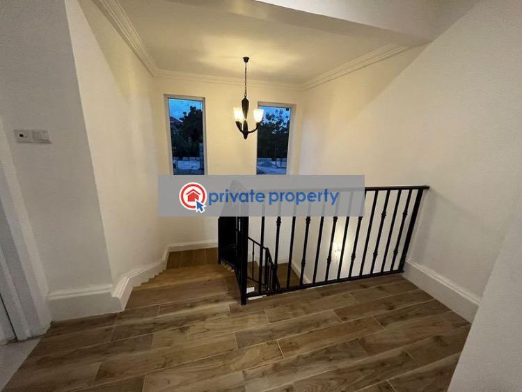 4 bedroom Detached Duplex For Sale &nbsp;east Airport Airport Residential Area Accra - 7