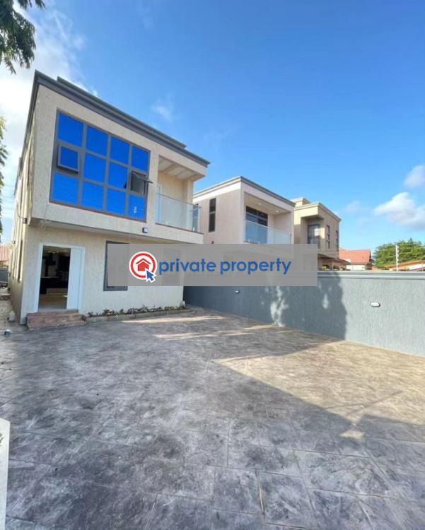 4 bedroom Detached Duplex For Sale &nbsp;kotobabi Spintex Accra - 0
