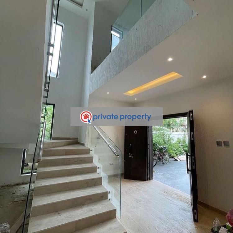 4 bedroom Detached Duplex For Sale &nbsp;trasacco East Legon Accra - 3