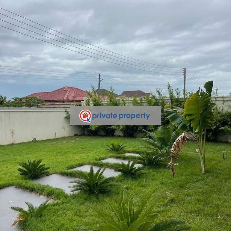 4 bedroom Detached Duplex For Sale &nbsp;trasacco East Legon Accra - 11