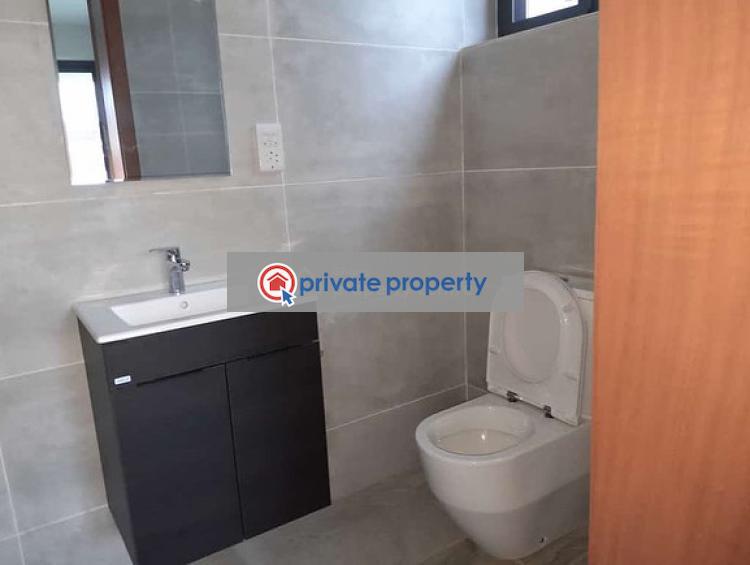 4 bedroom Detached Duplex For Sale &nbsp;tseaddo High Street East Airport Airport Residential Area Accra - 13