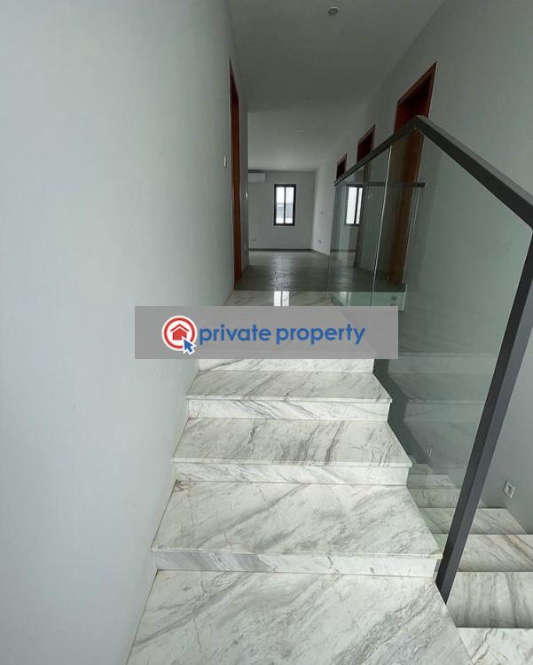 4 bedroom Detached Duplex For Sale &nbsp;tseaddo High Street East Airport Airport Residential Area Accra - 5