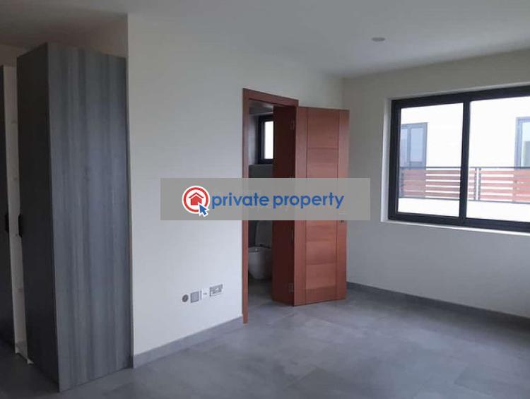 4 bedroom Detached Duplex For Sale &nbsp;tseaddo High Street East Airport Airport Residential Area Accra - 14