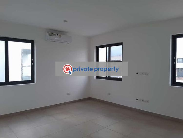 4 bedroom Detached Duplex For Sale &nbsp;tseaddo High Street East Airport Airport Residential Area Accra - 15