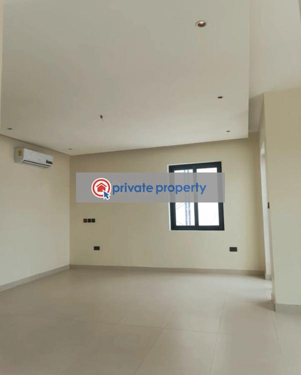 4 bedroom Detached Duplex For Sale &nbsp;dzorwulu West Airport Airport Residential Area Accra - 12