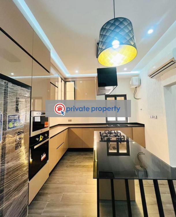 4 bedroom Detached Duplex For Sale &nbsp;school Junction East Legon Accra - 5
