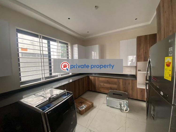 4 bedroom Detached Duplex For Sale &nbsp;roman Ridge Airport Residential Area Accra - 2