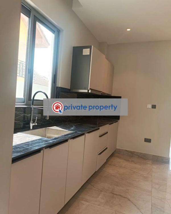 4 bedroom Detached Duplex For Sale East Legon Accra - 4