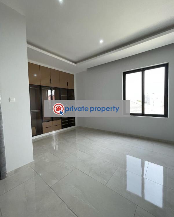 4 bedroom Detached Duplex For Sale East Legon Accra - 22