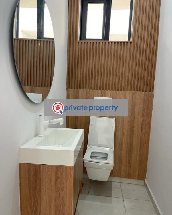 4 bedroom Detached Duplex For Sale East Legon Accra - 13