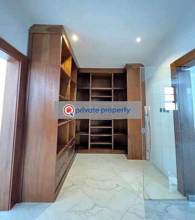 4 bedroom Detached Duplex For Sale East Legon Accra - 7