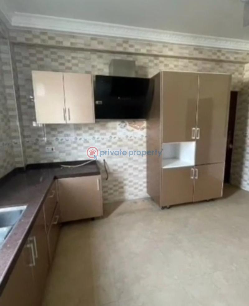 10 bedroom Detached Duplex For Sale Spintex C18 Comm 18 Spintex Accra - 8