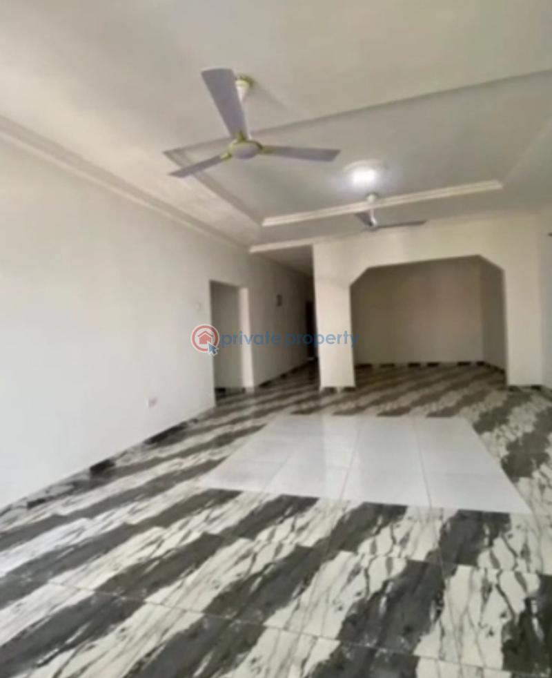 10 bedroom Detached Duplex For Sale Spintex C18 Comm 18 Spintex Accra - 5