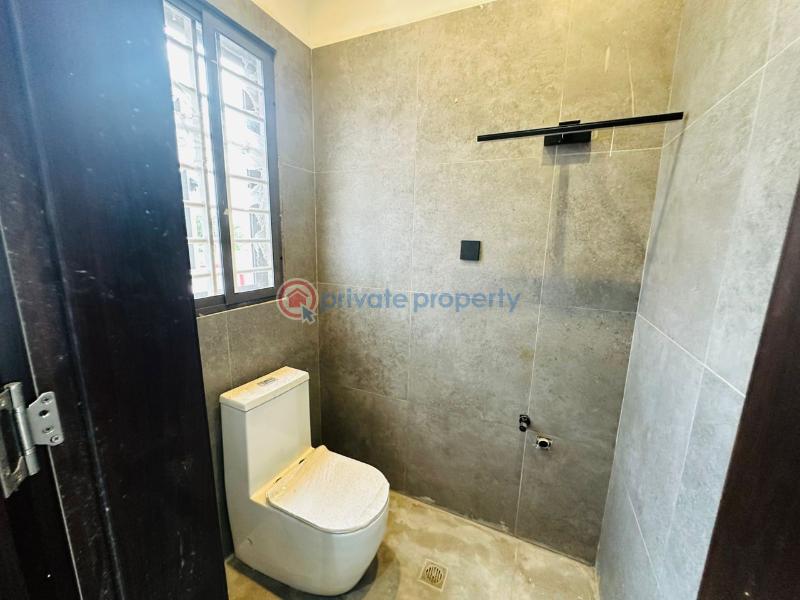 3 bedroom House For Sale Community 8 Lakeside Estates. Adenta Municipal Accra - 23