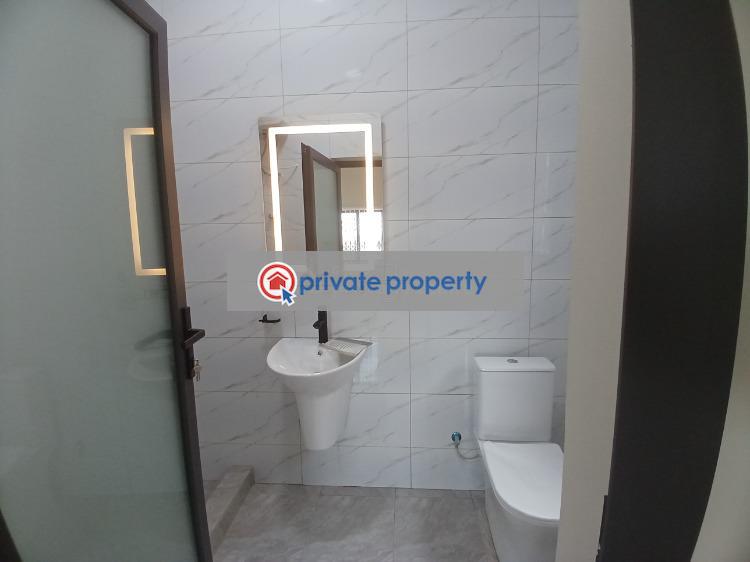 5 bedroom House For Sale &nbsp;tantra Hill Achimota Accra - 8