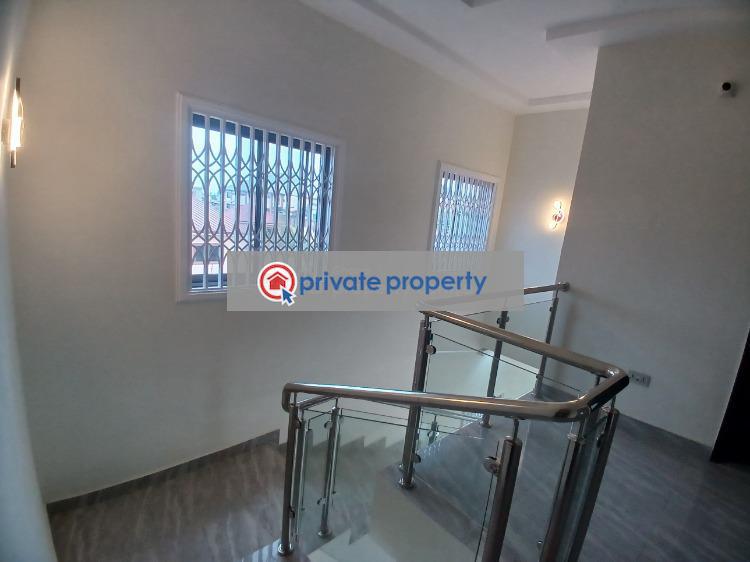 5 bedroom House For Sale &nbsp;tantra Hill Achimota Accra - 9