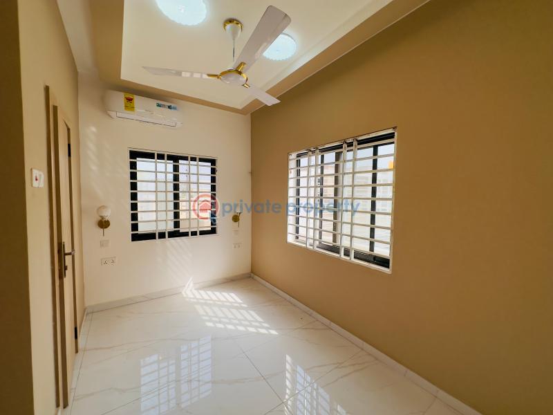 4 bedroom House For Sale Comm 18 Spintex Accra - 4