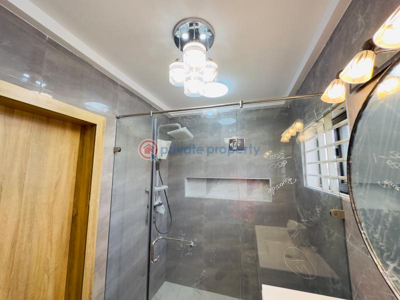 4 bedroom House For Sale Comm 18 Spintex Accra - 6