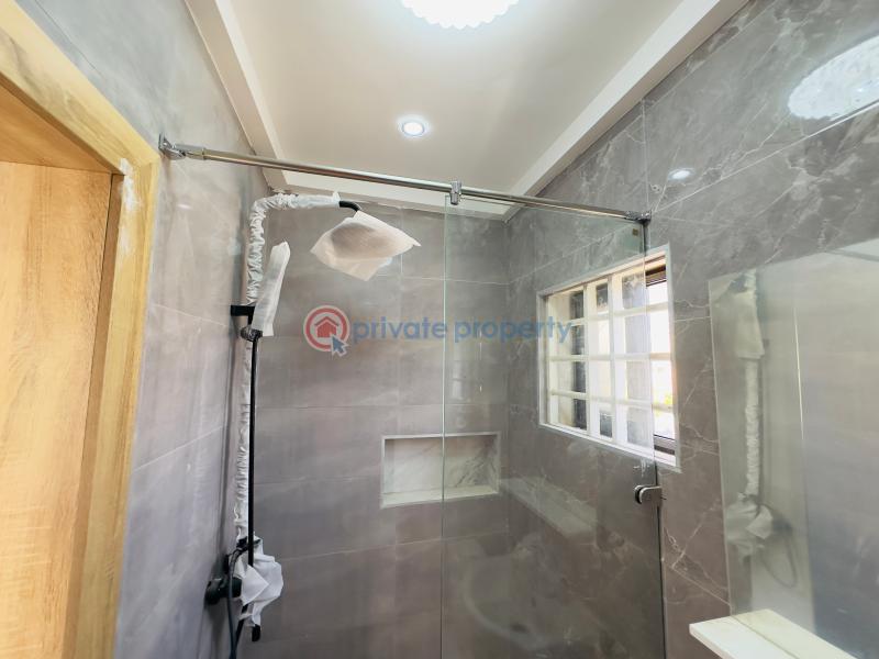 4 bedroom House For Sale Comm 18 Spintex Accra - 6