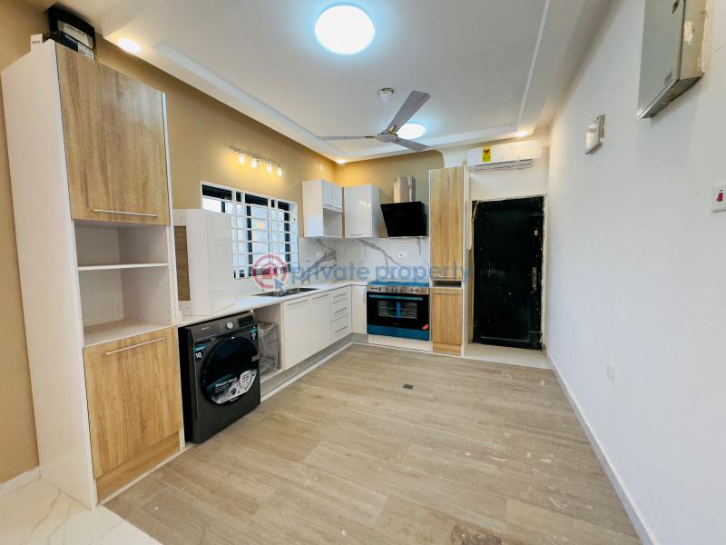 4 bedroom House For Sale Comm 18 Spintex Accra - 2