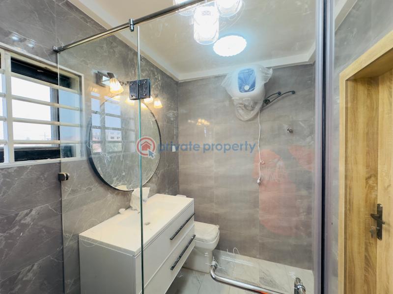 4 bedroom House For Sale Comm 18 Spintex Accra - 8