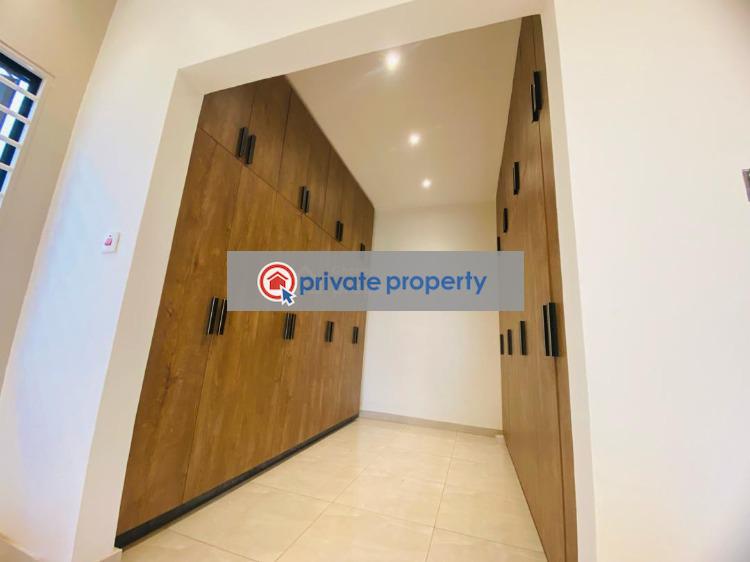 5 bedroom Detached Duplex For Sale &nbsp;lakeside Estate Adenta Municipal Accra - 20