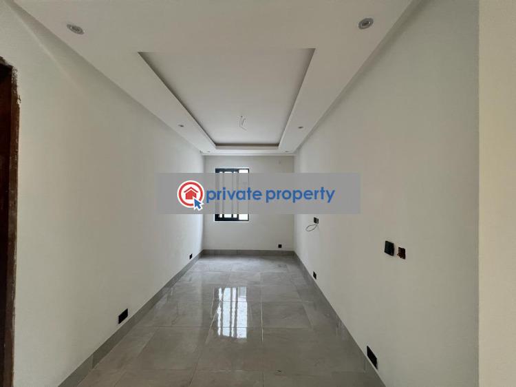 4 bedroom Detached Duplex For Sale &nbsp;spintex Baatsonaa Spintex Accra - 9