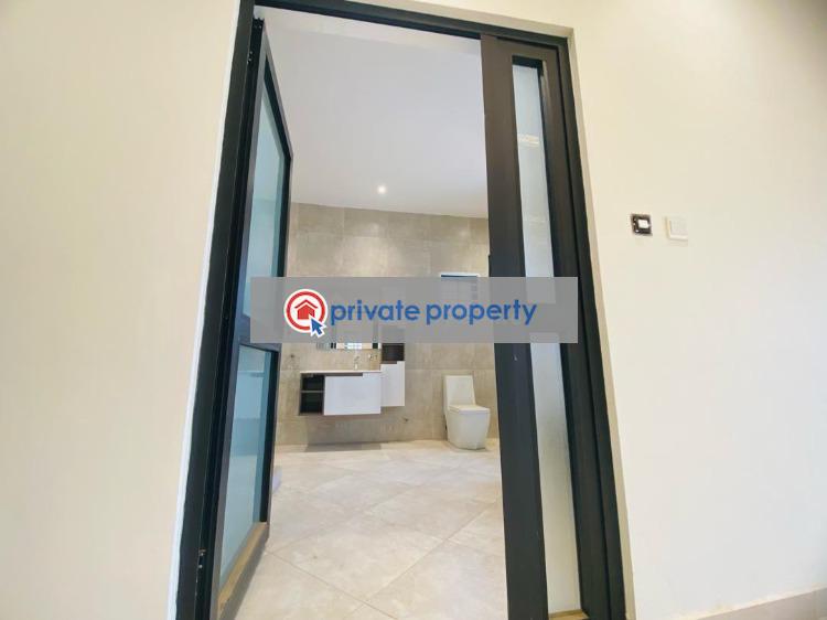 5 bedroom Detached Duplex For Sale &nbsp;lakeside Estate Adenta Municipal Accra - 4