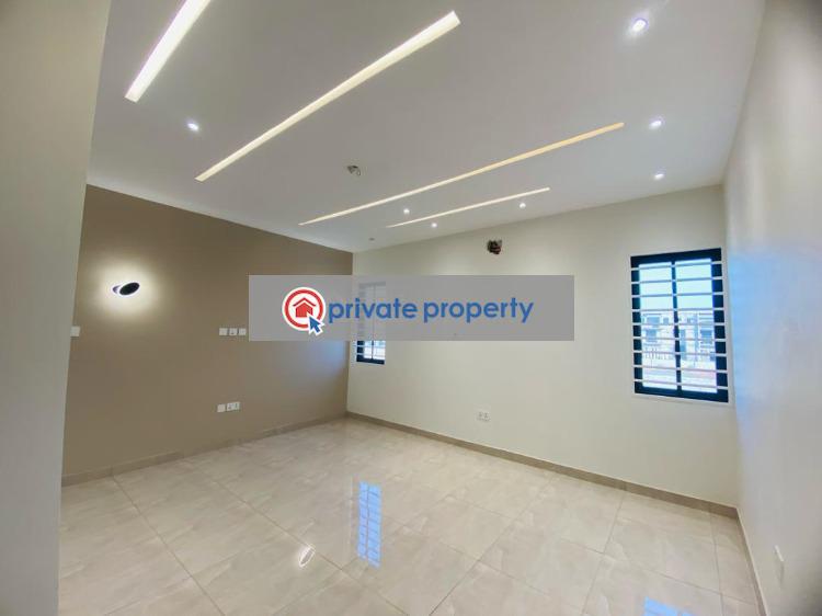 5 bedroom Detached Duplex For Sale &nbsp;lakeside Estate Adenta Municipal Accra - 19