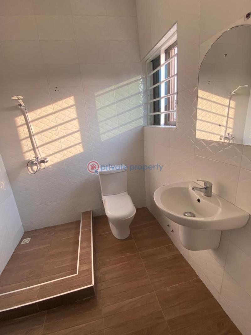 5 bedroom Townhouse For Rent Adjiringanor East Legon Accra - 4