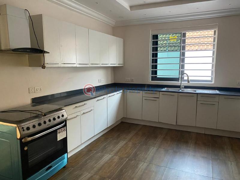 5 bedroom Townhouse For Rent Adjiringanor East Legon Accra - 10