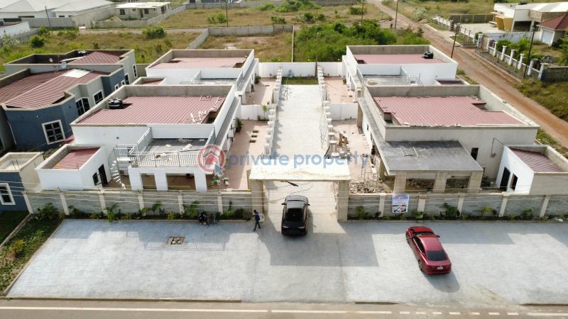 3 bedroom Detached Bungalow For Sale Near Trasacco Spring Community 23 Tema Accra - 14