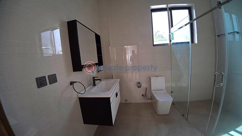 3 bedroom Detached Bungalow For Sale Near Trasacco Spring Community 23 Tema Accra - 16