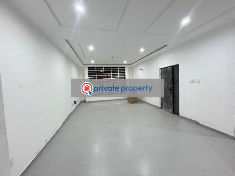 3 bedroom Semi detached Duplex For Sale &nbsp;adjiringanor Adjiringanor East Legon Accra - 4