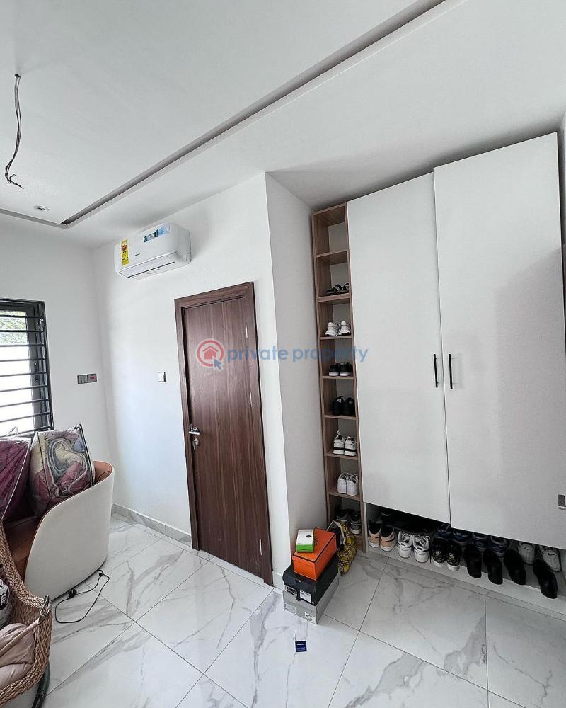 3 bedroom House For Sale Lakeside Estates. Adenta Municipal Accra - 1