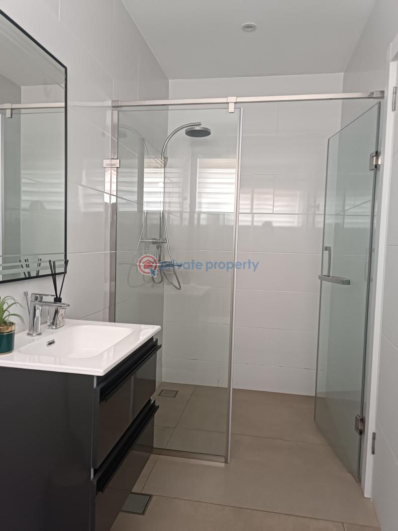 3 bedroom Semi detached Duplex For Sale Adenta Adenta Municipal Accra - 3