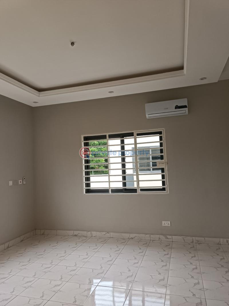 3 bedroom House For Sale Oyarifa Adenta Municipal Accra - 3